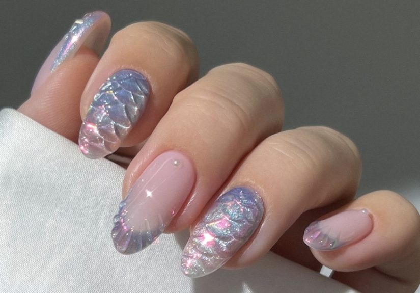 12 Tropical Nail Designs to Get You in the Mood for Your Next Getaway