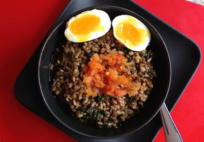 Lentil Quinoa Bowl With Kale
