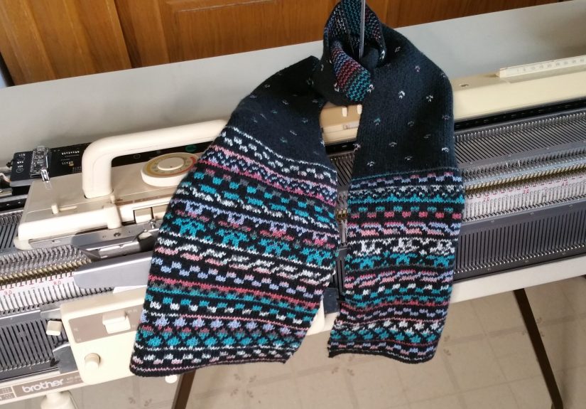 Color-Patterned Scarf Using a Hacked Knitting Machine - Make:
