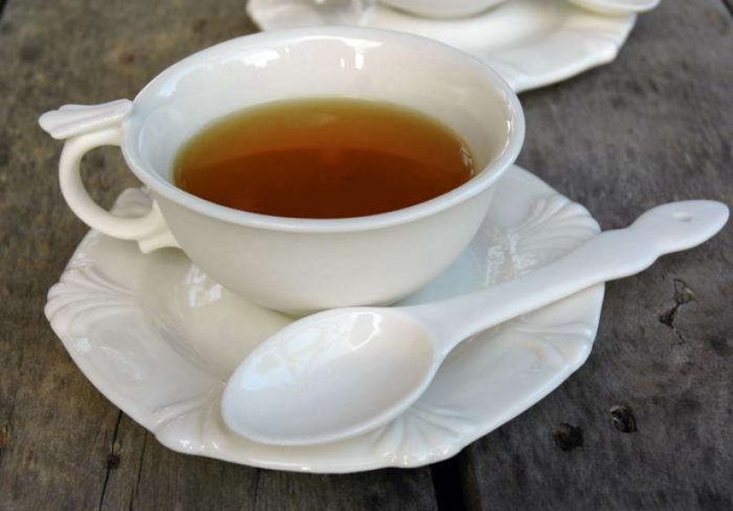 dbO WARE Tea Cup and Saucer