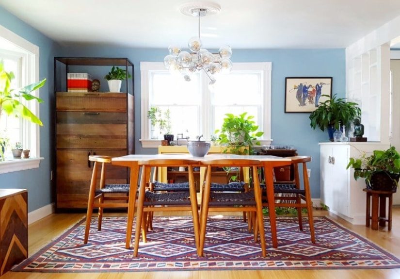 Friday Favorites: Modern Dining Room and Fall Wreath