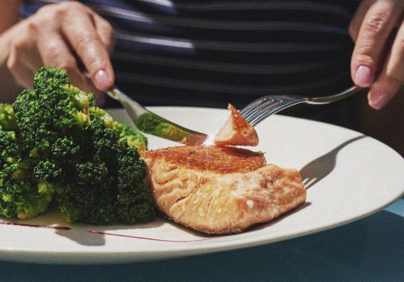 Gastritis diet: Foods to eat and avoid, recipe ideas, and more