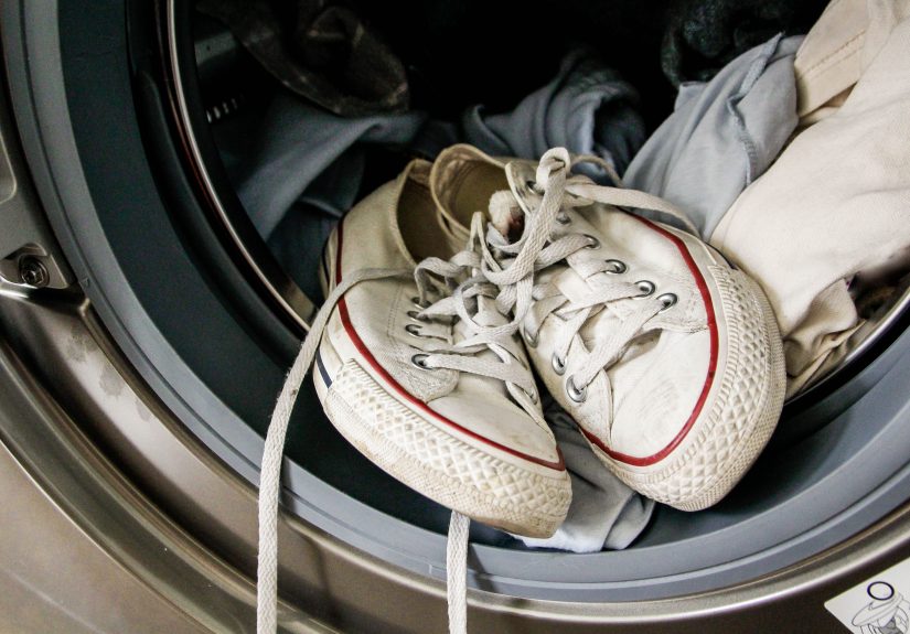 How to Remove Odor from Shoes