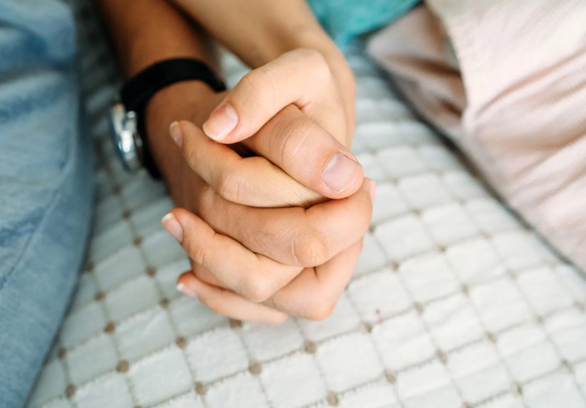 Is Psoriasis Contagious? How You Get (and Don’t Get) This Skin Disease