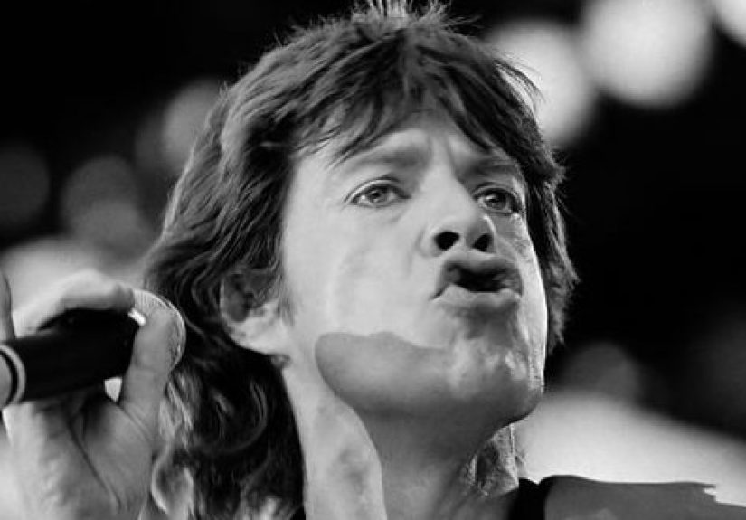 10 Iconic Rock Songs That Were Never Released as Singles