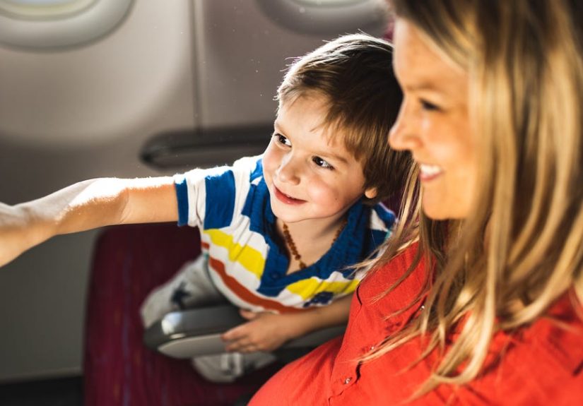 11 of the Worst Airplane Etiquette Mistakes You're Making
