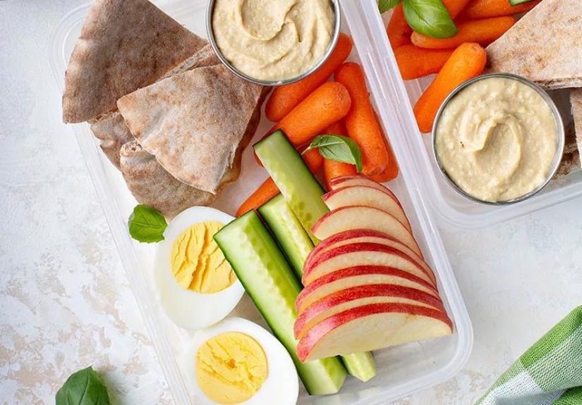 6 Tips to Eat Healthy on Vacation