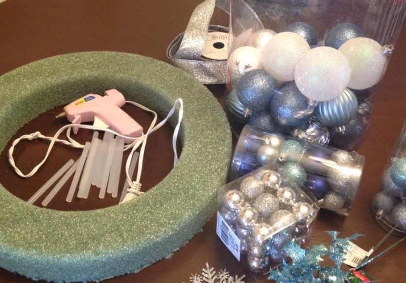 How to Make A Frozen Inspired Ornament Wreath