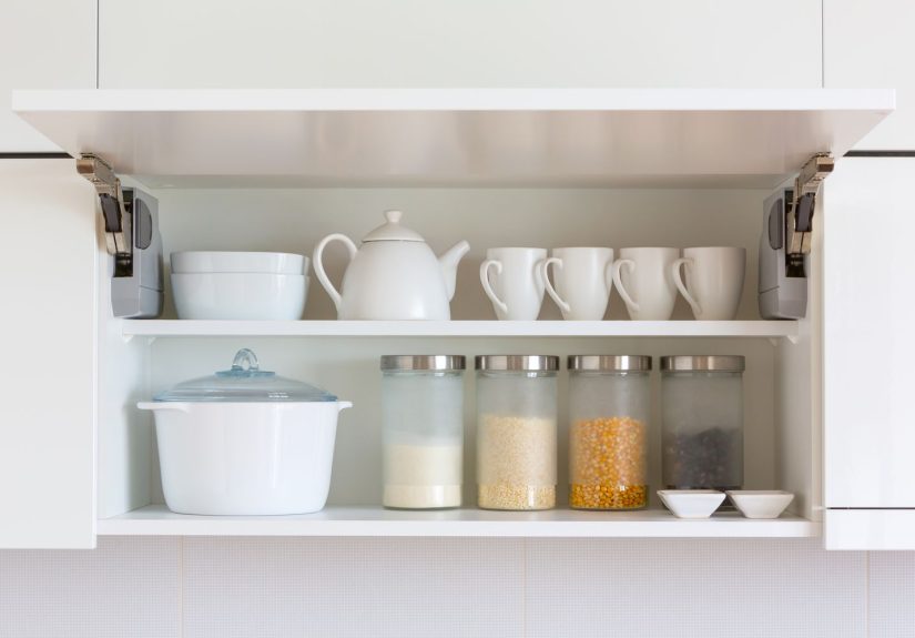 6 Rules Minimalists Swear By for a Clean and Organized Kitchen