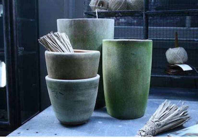 Accessories: Aged Terra-Cotta Pots from Ochre