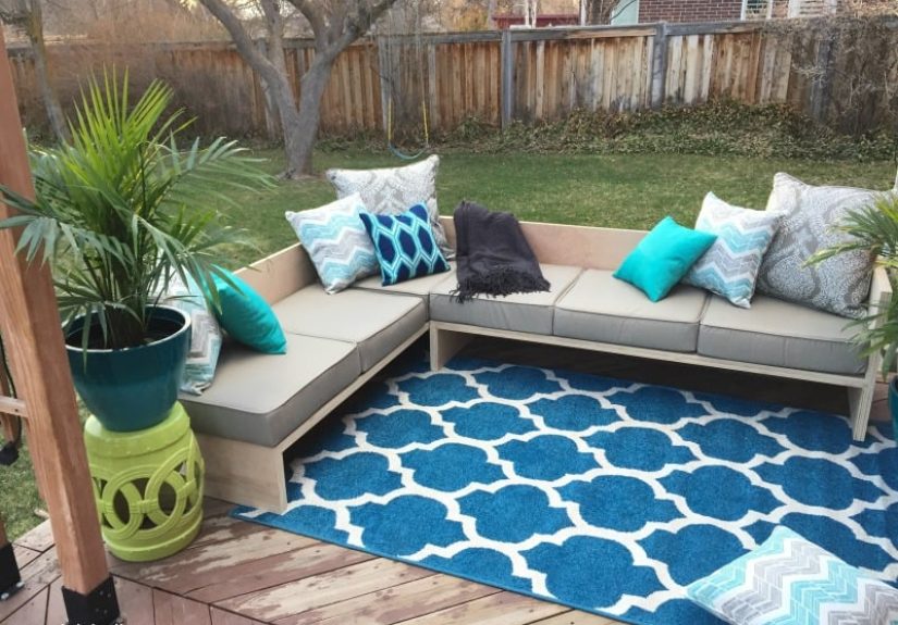 DIY Outdoor Sectional Sofa Tutorial + Building Plan