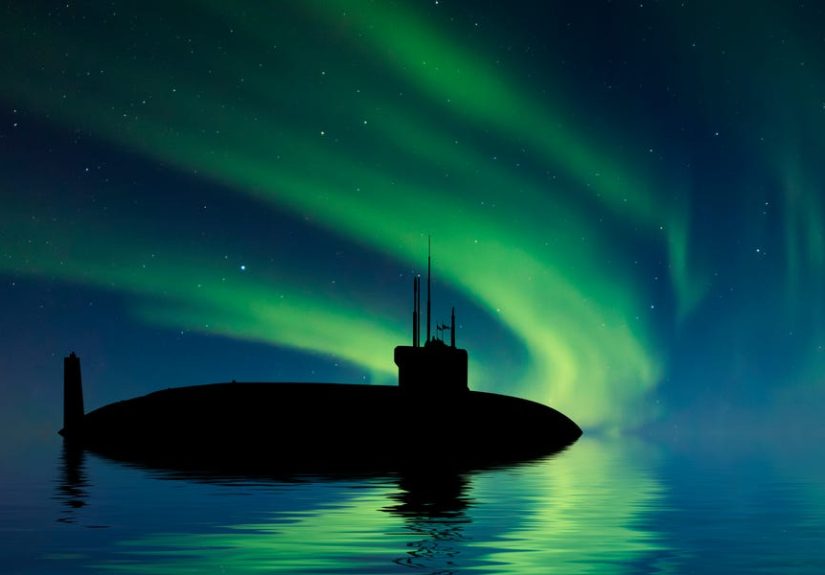 Submersible Finds Secret Structures, Vanishes Under Antarctic Waters