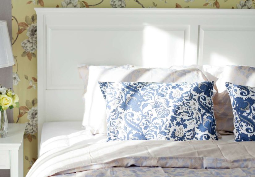 Why Your White Sheets Look Dingyand the Easy Fixes That Actually Work
