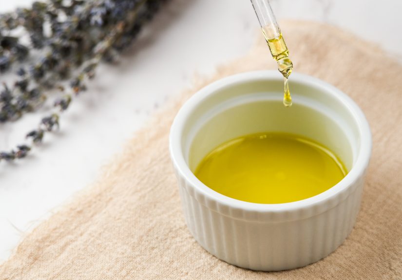 3 Ways to Use Olive Oil on Your Face
