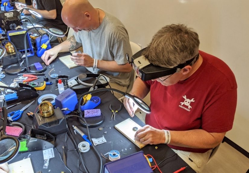 A Newbie Takes The SMD Challenge At Supercon