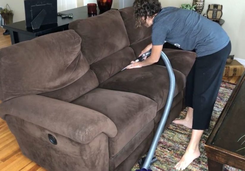 How To Deep Clean Your Couch DIY