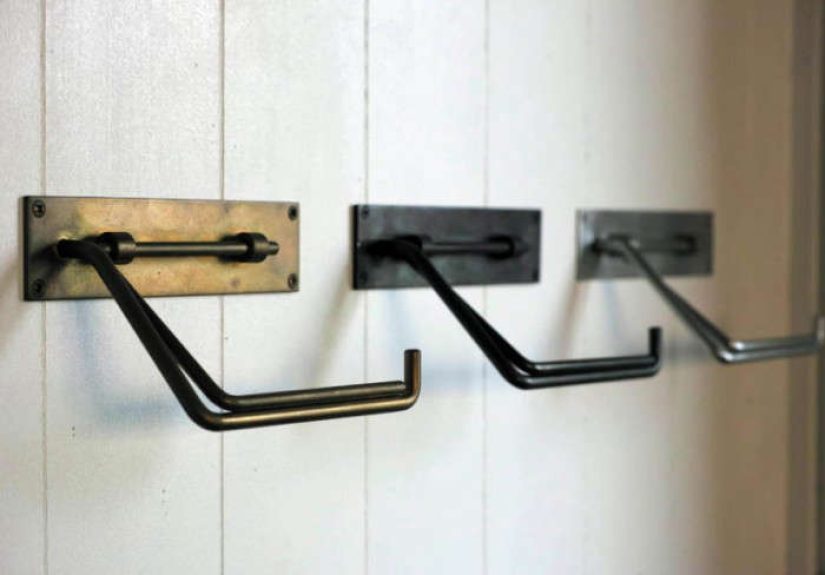 Iron Roll Paper Holder