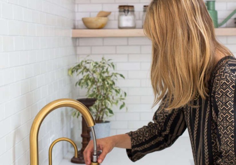 Newport Brass NB1500-5103-26 East Linear Pull Down Kitchen Faucet