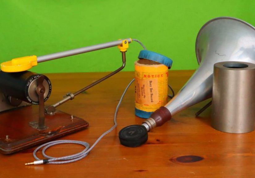 Piezo Pickup Makes Wax Records Easy To Digitize