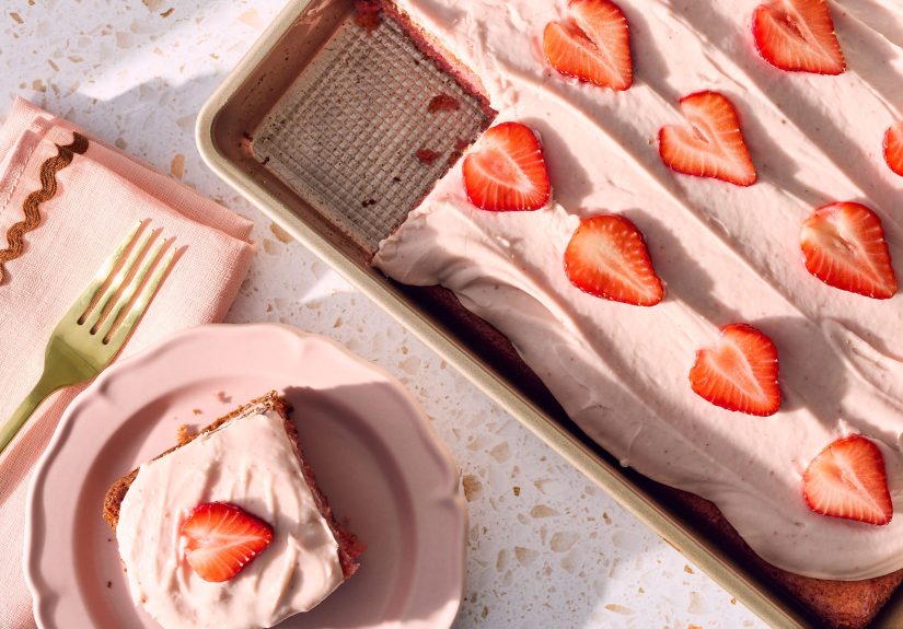 Strawberry Sheet Cake Recipe