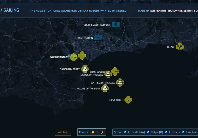 Tracking Boats And Ships In Real Time At The Same Time