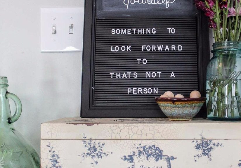 Turn a Restaurant Sign Into a Letterboard