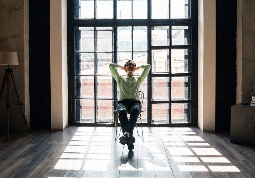 Types of posture: Health effects, risks, and tips